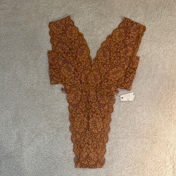 NWT HAH Carmel Cut To The Chase Bodysuit Sz-S - Picture 3 of 8